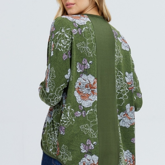 Sweaters - LAST 1! Green Contrast Back Cardigan